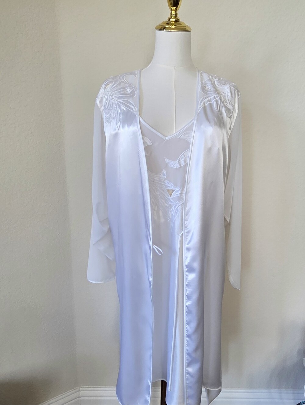 Vintage Natori Bridal Lingerie Set White Satin Chemise Sheer Robe